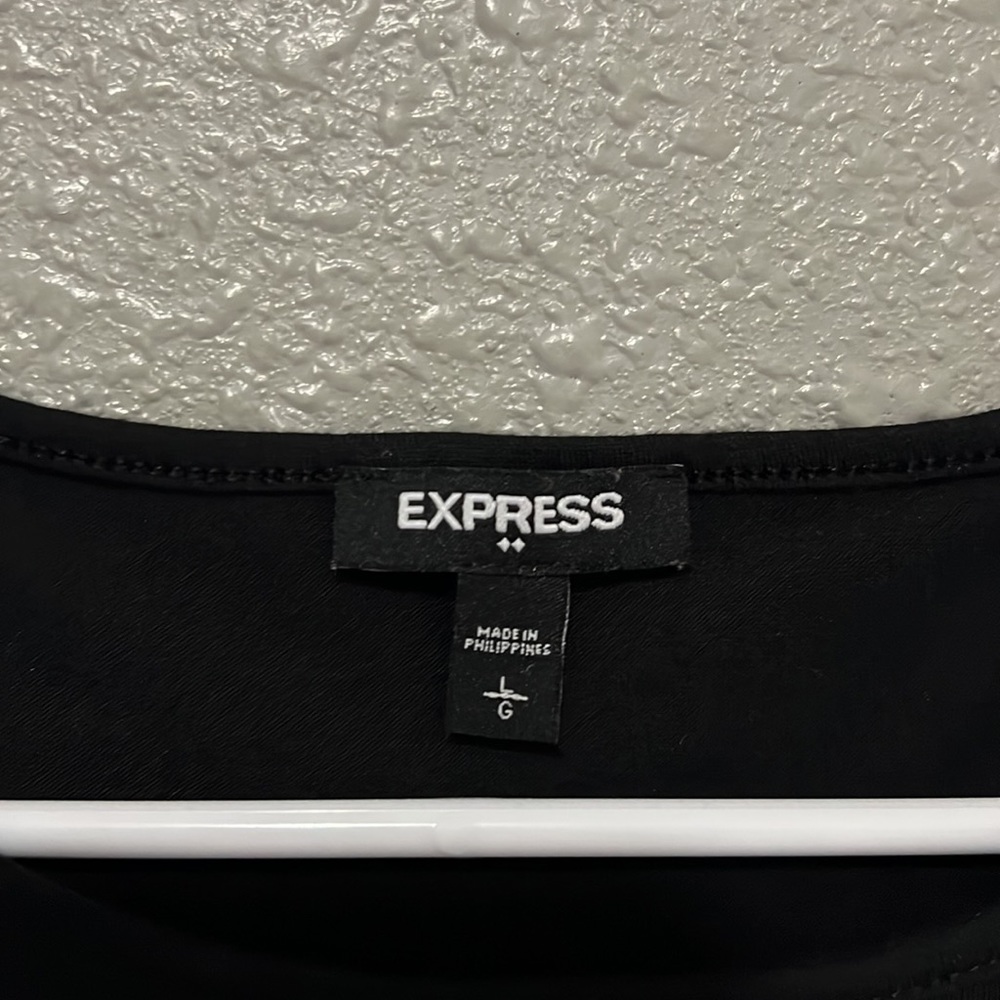 Express top - Picture 2 of 2